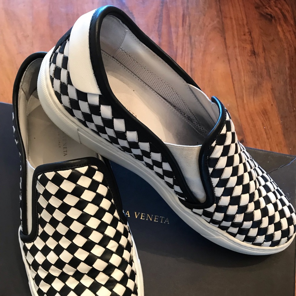 Amazing Bottega Veneta Intrecciato Sneakers